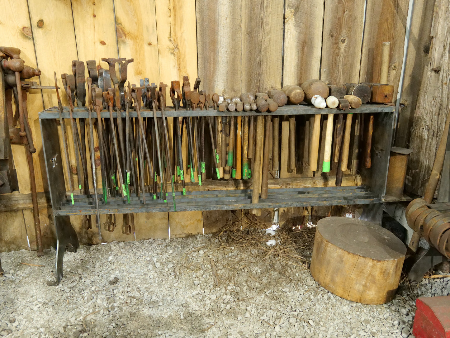 Tong and Hammer Rack Kit