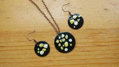 Circle Necklace and Earring Set * Black Yellow Enameled Jewelry * Copper Enamel Jewelry *Handmade Pendant * Hand Enameled Pendant