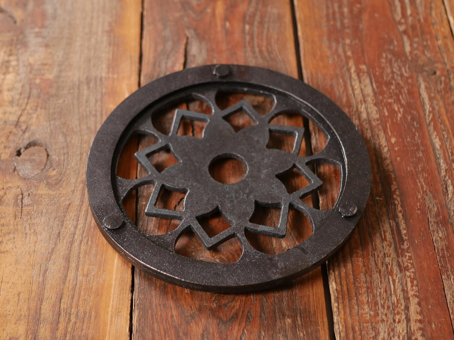 Flower Trivet Set of 3 * Metal Trivets for Hot Dishes * Black Trivets for Hot Pan * Hot Plate Holders * Iron Pot Stand * Hot Plate