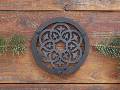 Fancy Trivet * Metal Trivet for Hot Dishes * Black Trivet for Hot Pan * Trivet with Feet * Hot Plate Holder * Iron Pot Stand * Hot Plate