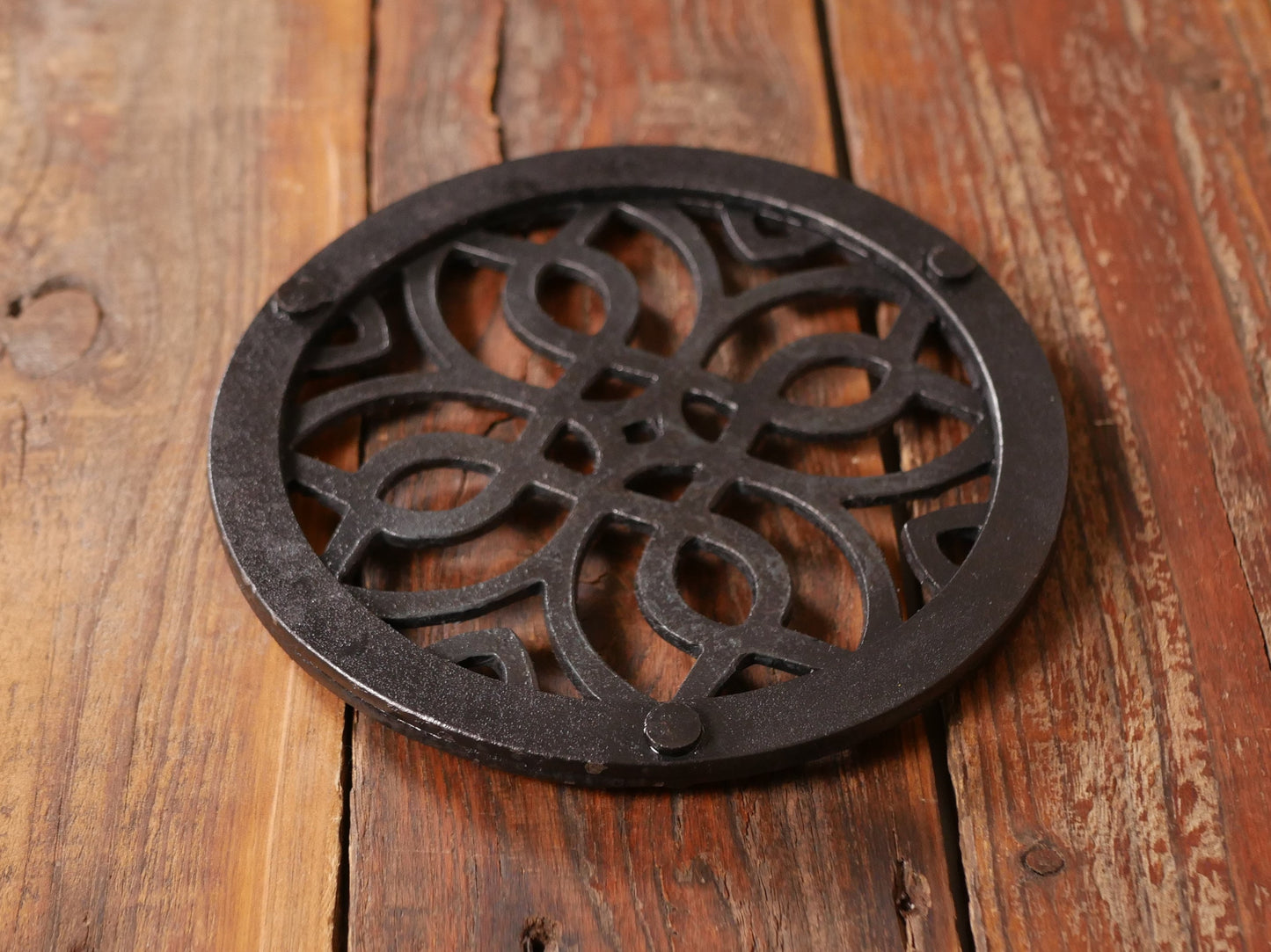 Celtic Knot Trivet Set of 3 * Metal Trivets for Hot Dishes * Black Trivet for Hot Pan * Hot Plate Holders * Iron Pot Stand